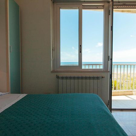 Hotel Perrozzi Vasto Phòng bức ảnh